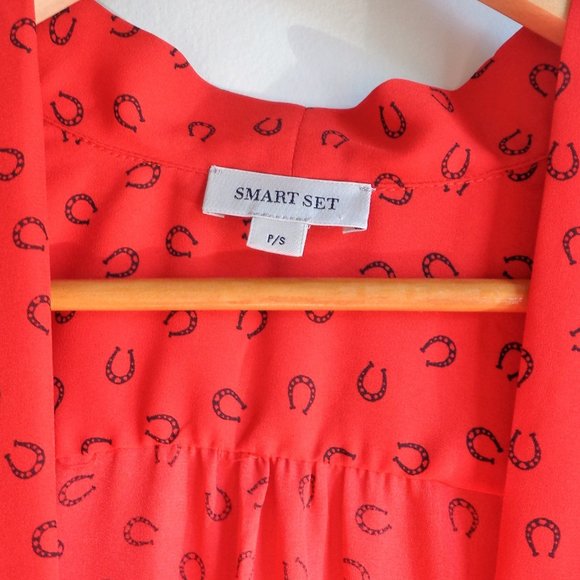 💗 3/$25 Red blouse with black horseshoe print - Picture 2 of 4